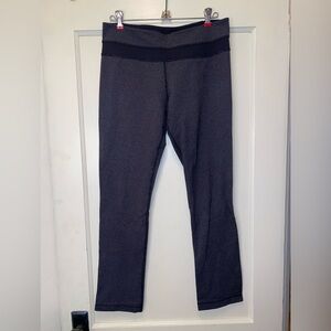 Lululemon Women 8 Diamond Pattern Black Athletic Straight Leg Pants Leggings